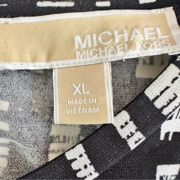 MICHAEL Michael Kors Black and White Patterned Long Sleeve Midi Dress - Picture 4 of 8